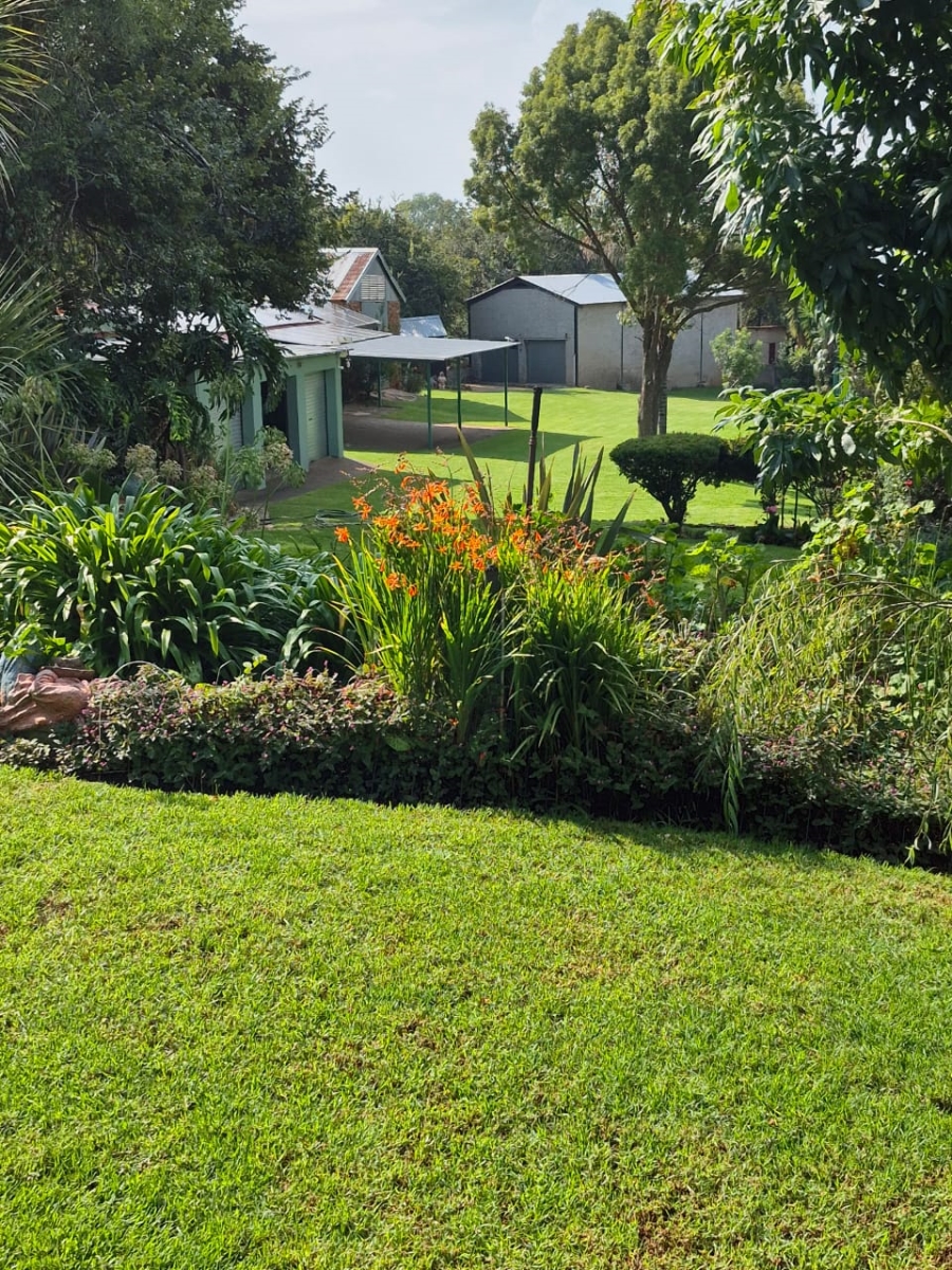 7 Bedroom Property for Sale in Koster North West